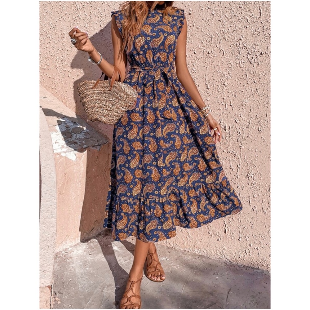 Boho Paisley Floral Print Sleeveless Dress - Picture 3 of 5